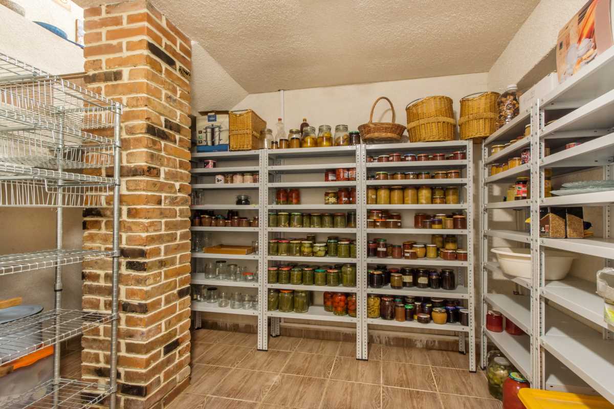 Essential Tools for Organizing Your Pantry